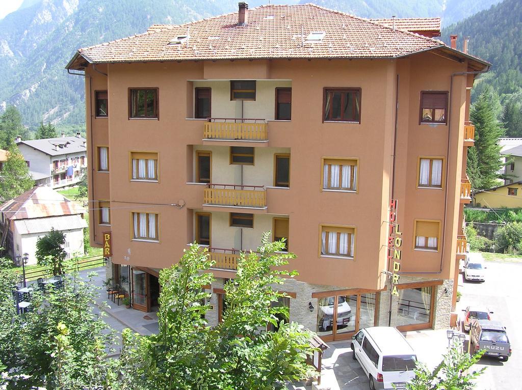 Hotel Londra Acceglio Εξωτερικό φωτογραφία