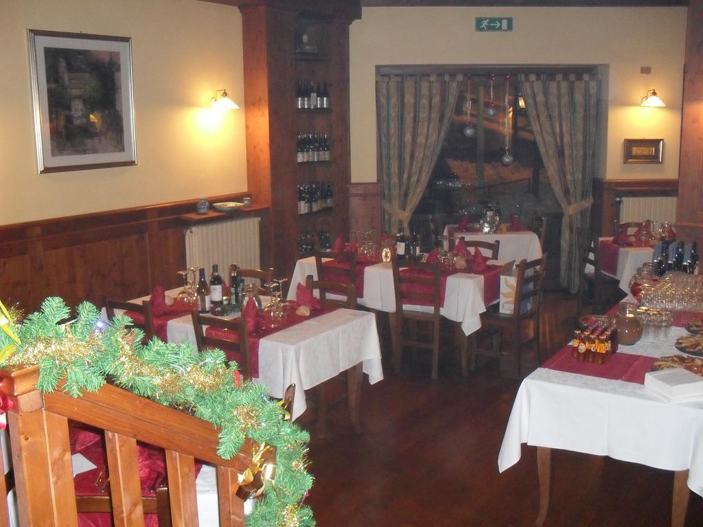 Hotel Londra Acceglio Εξωτερικό φωτογραφία